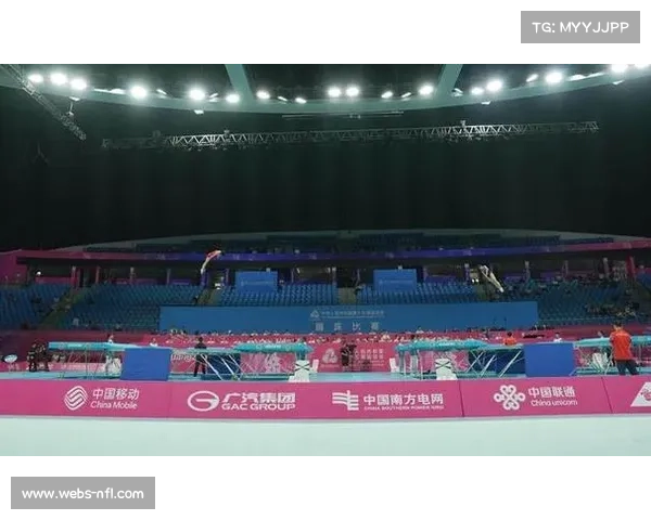 蹦床青少年世锦赛潘普洛纳开幕,400余名运动员按年龄组别角逐 蹦床青少年世锦赛潘普洛纳开幕,400余名运动员按年龄组别角逐